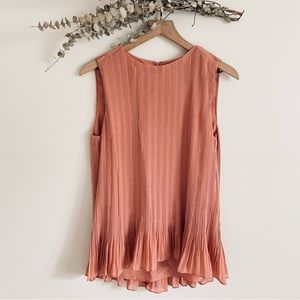 Club Monaco Pleated Swing Chemise Top NWT Peach Medium